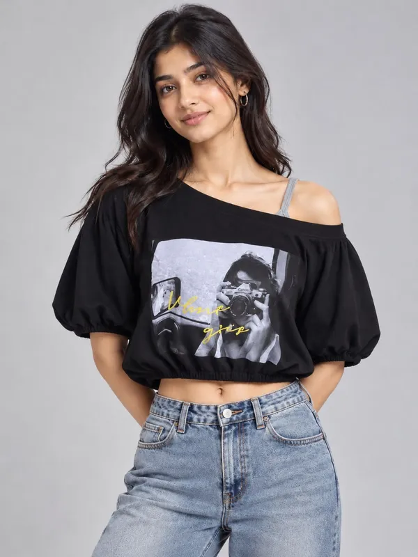 Off Shoulder Crop Top